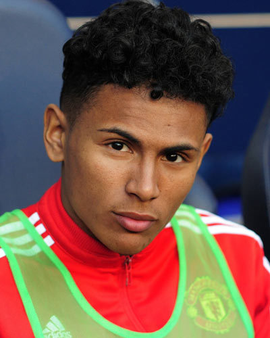 篮球NBA球员合约更新信息公开（NBA球员合同最新动态公布）