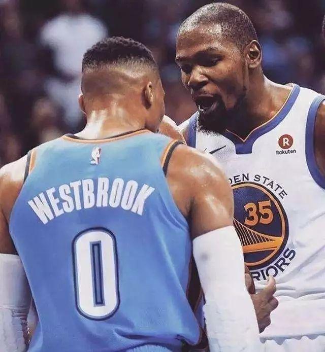 圣保罗总监：会在奥斯卡康复后再讨论未来，做事首先要人性化（圣保罗高层：奥斯卡伤愈后再谈去向，决策以人为本）