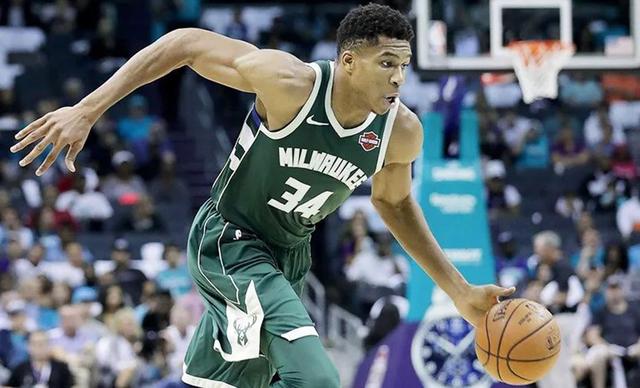 邮报：曼联计划明年夏天在北欧与雷克瑟姆进行季前友谊赛（邮报：曼联拟于明夏赴北欧与雷克瑟姆上演季前热身赛）